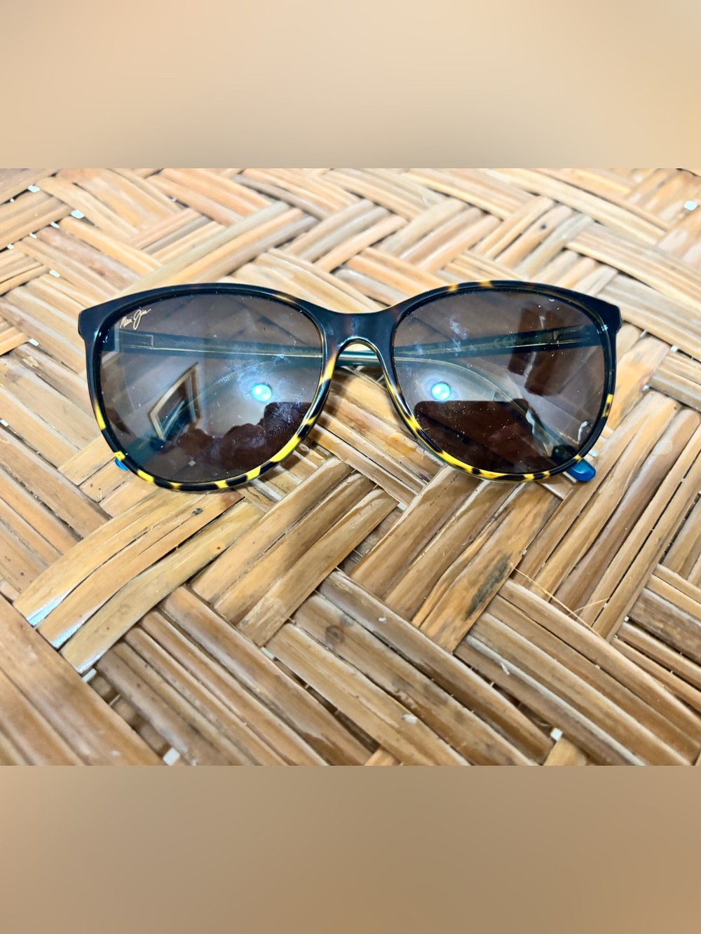Maui Jim Tortoise Frame with Brown Gradient Lenses
